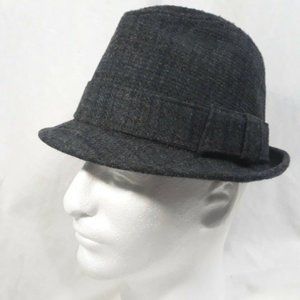 VINTAGE DOBBS FIFTH AVENUE NEW YORK BLUE